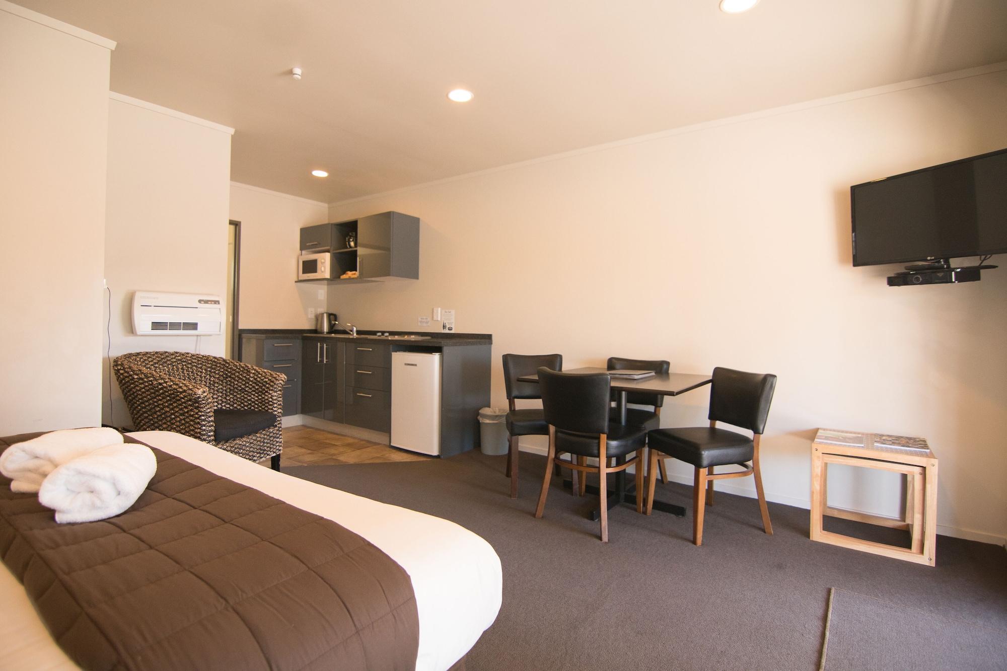 Parklands Motorlodge & Holiday Park Turangi Exteriör bild